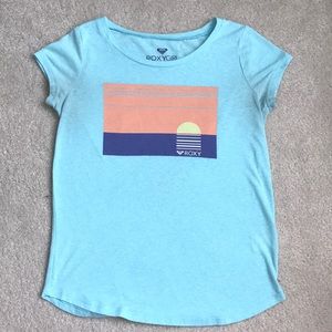 This is a Roxy girl short sleeve T-shirt.